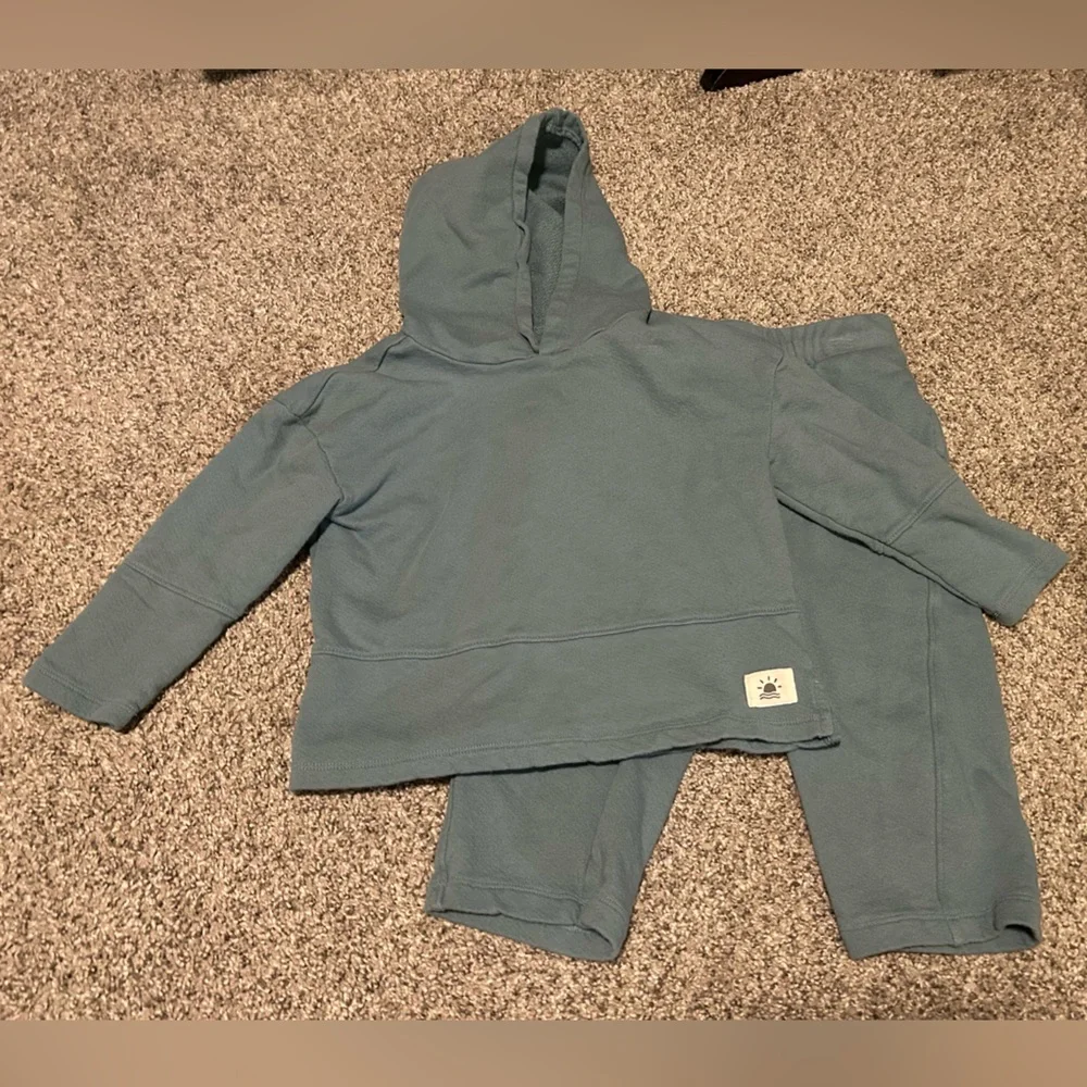 KIDS LITTLE CO BLUE SWEATSUIT - Picture 2 of 4
